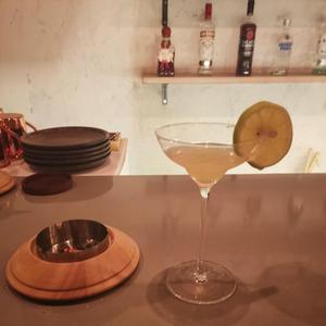 偷拍美女毛茸茸尿尿视频
